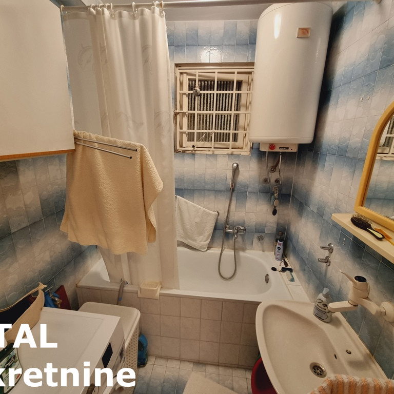 Dvoiposoban stan na prodaju, Centar, Novi Sad, 70m², 252.350 €