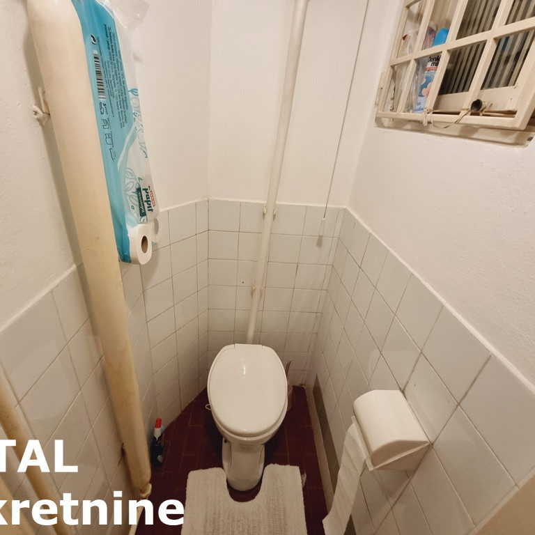 Dvoiposoban stan na prodaju, Centar, Novi Sad, 70m², 252.350 €