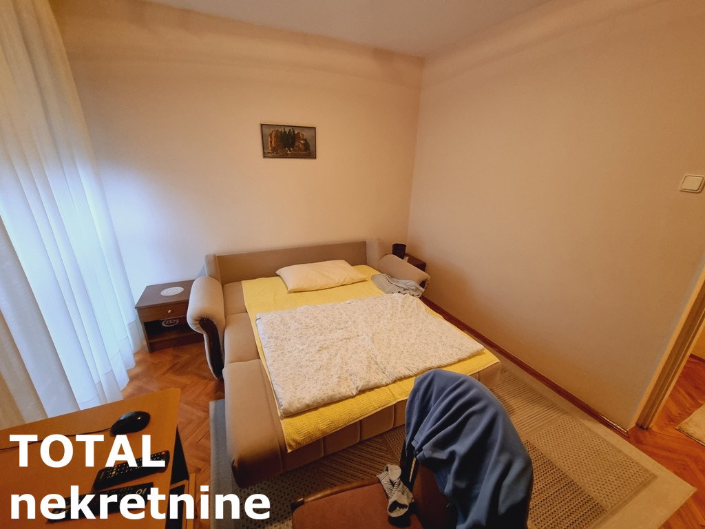 stanovi-2-5-re-centar-1096494-y6hbw Dvoiposoban stan na prodaju, Centar, Novi Sad, 70m², 252.350 €