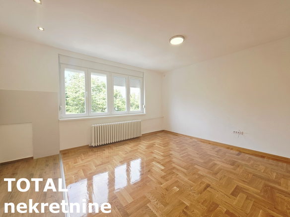Stan Prodaja Novi Sad  49 m2