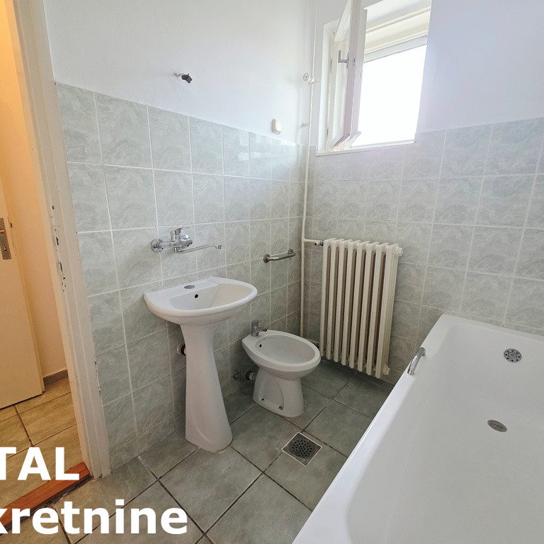 Dvoiposoban stan na prodaju, Kej, Novi Sad, 68m², 205.000 €