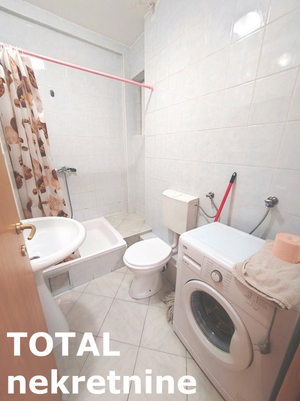 Dvosoban stan na prodaju, Nova Detelinara, Novi Sad, 50m², 150.000 €