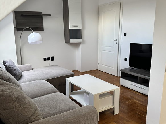 Stan Prodaja Novi Sad  43 m2