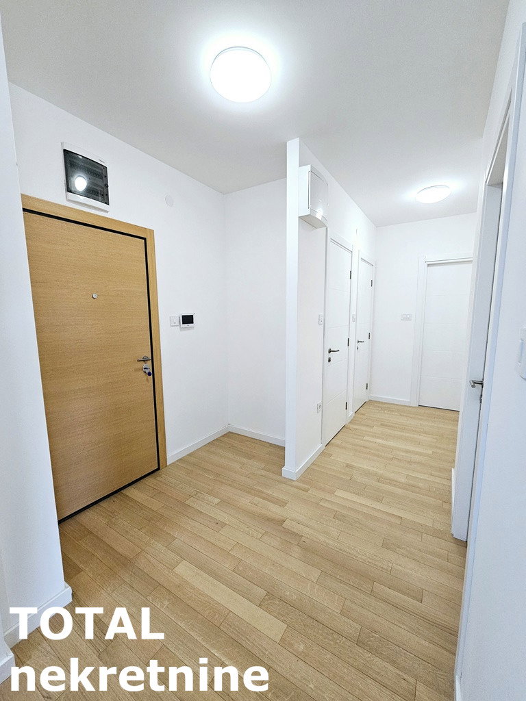 Dvoiposoban stan na prodaju, Salajka, Novi Sad, 66m², 190.000 €