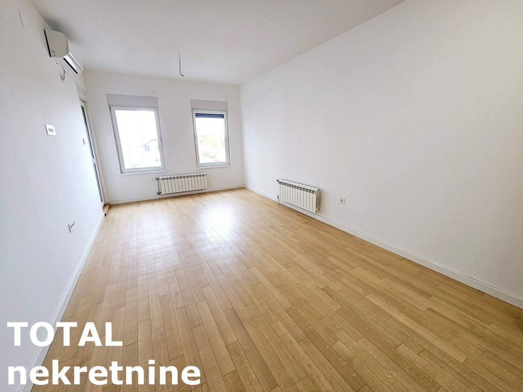 Stan Prodaja Novi Sad  66 m2
