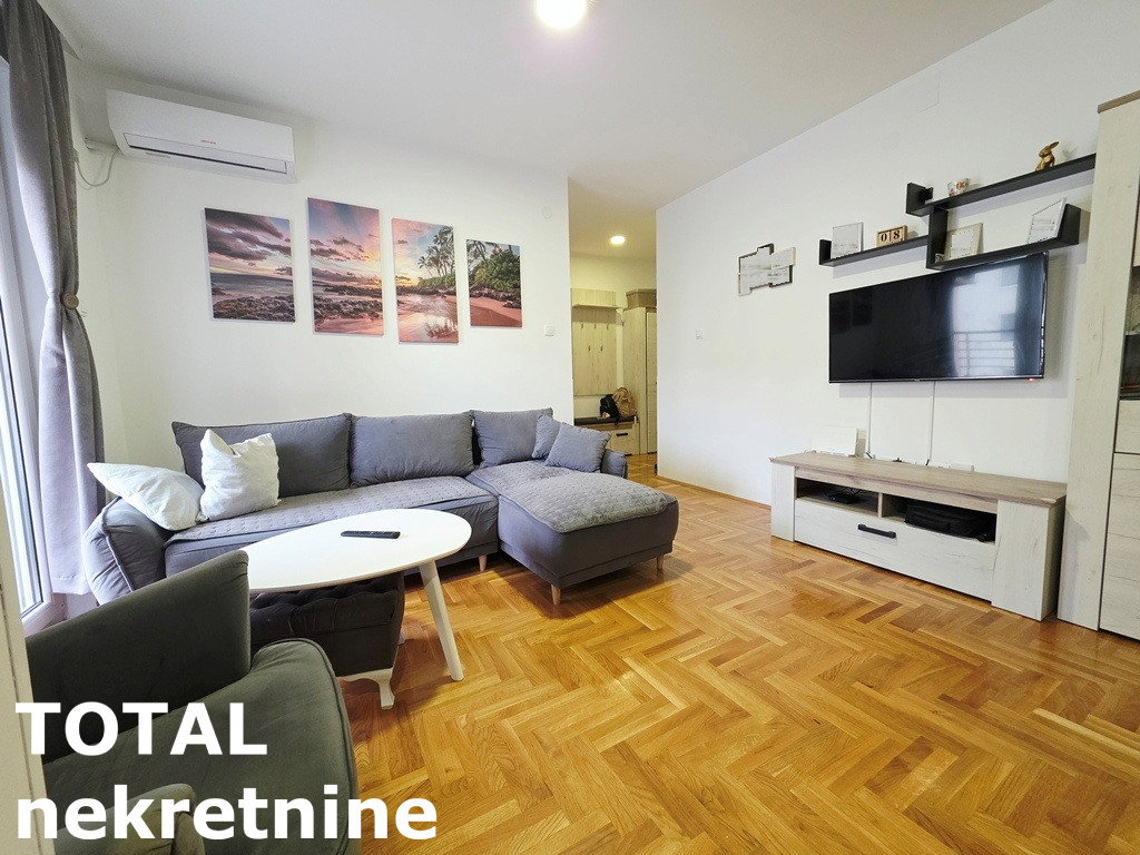 Stan Prodaja Novi Sad  57 m2