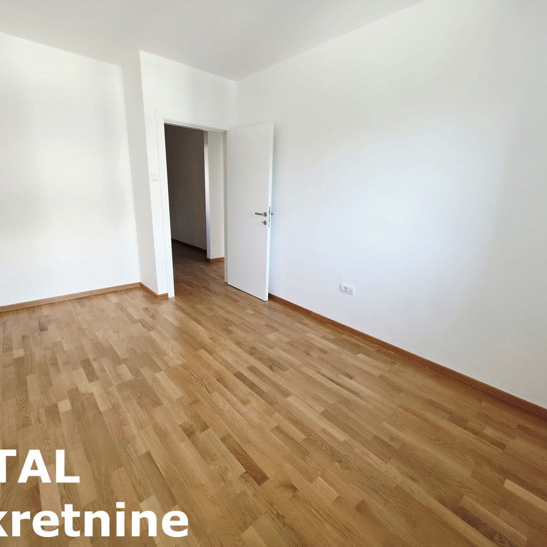 Stan Prodaja Novi Sad  64 m2