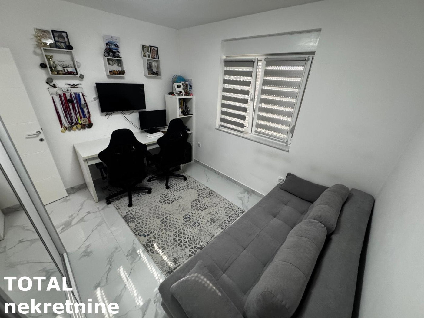 Dvoiposoban stan na prodaju, Veternička Rampa, Novi Sad, 57m², 160.000 €