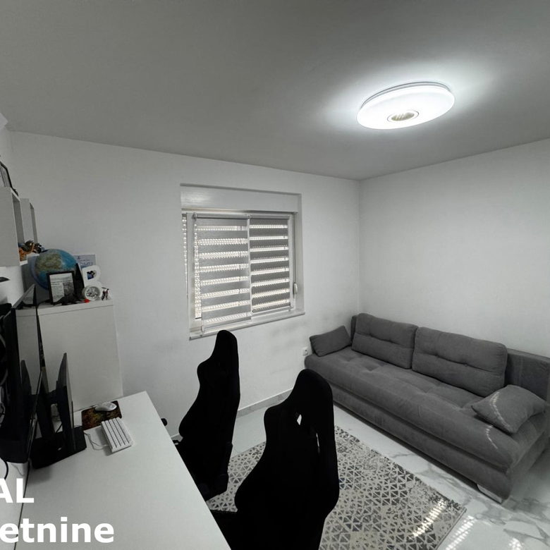 Dvoiposoban stan na prodaju, Veternička Rampa, Novi Sad, 57m², 160.000 €