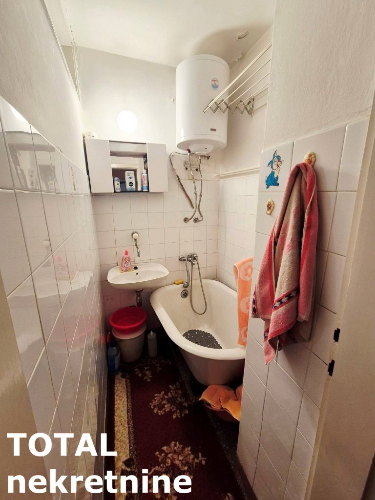 Dvoiposoban stan na prodaju, Železnička Stanica, Novi Sad, 61m², 155.000 €