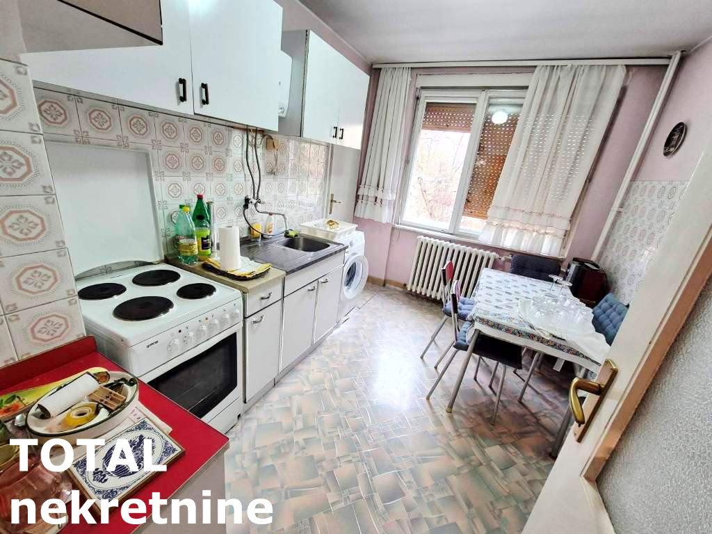 Stan Prodaja Novi Sad Železnička Stanica 61 m2