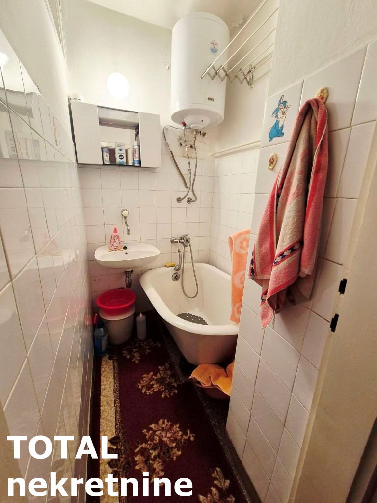 Dvoiposoban stan na prodaju, Železnička Stanica, Novi Sad, 61m², 155.000 €