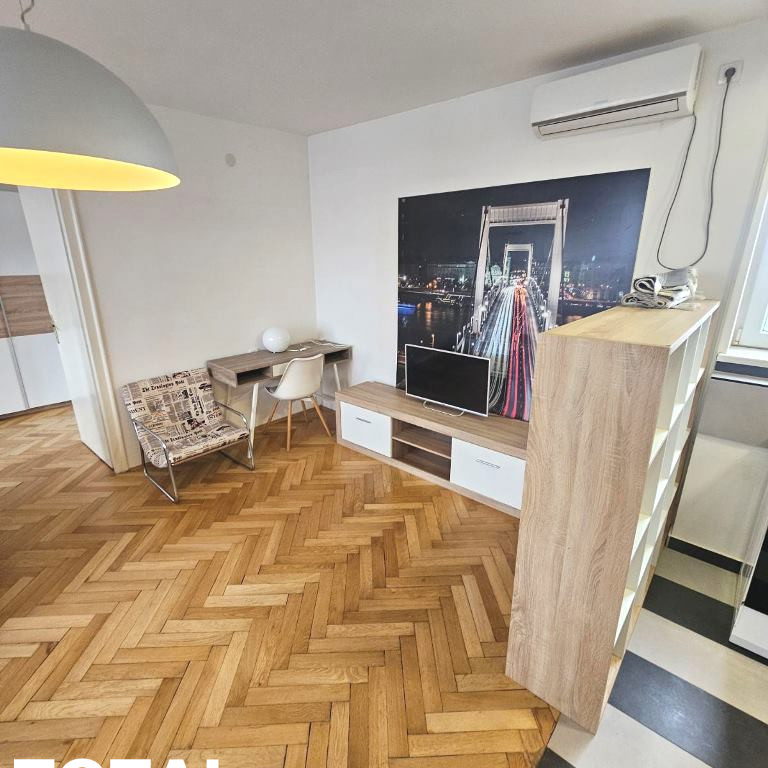 Stan Prodaja Novi Sad  48 m2