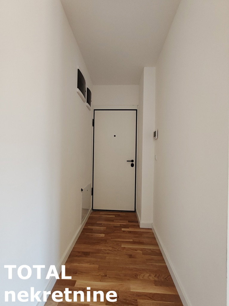 Stan Prodaja Novi Sad  48 m2