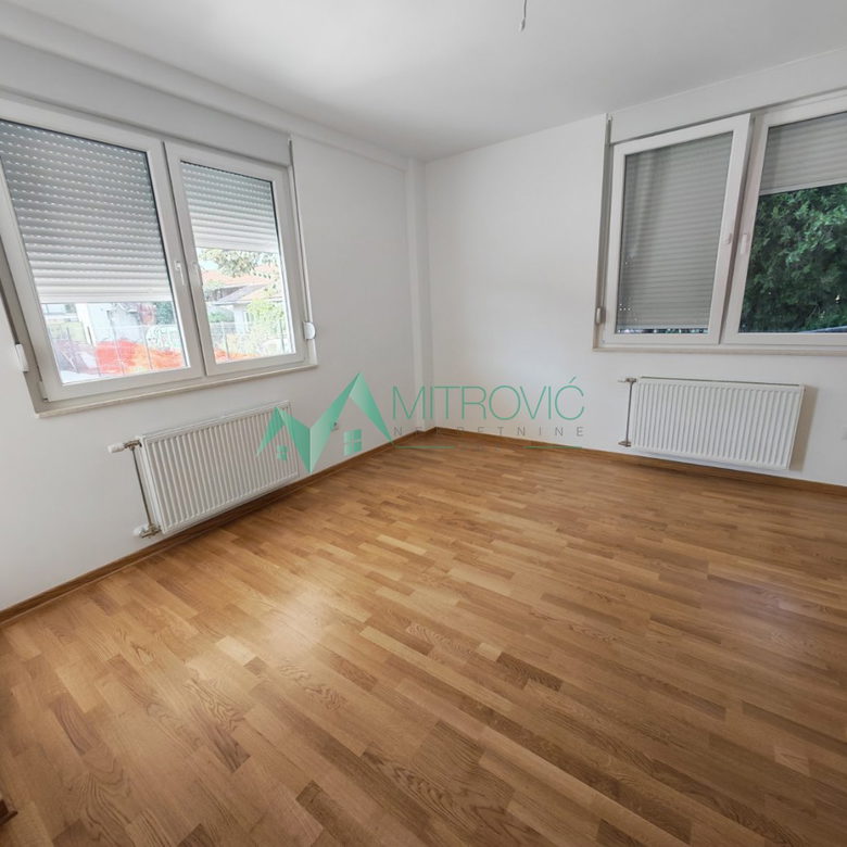 Stan Prodaja Novi Sad  40 m2