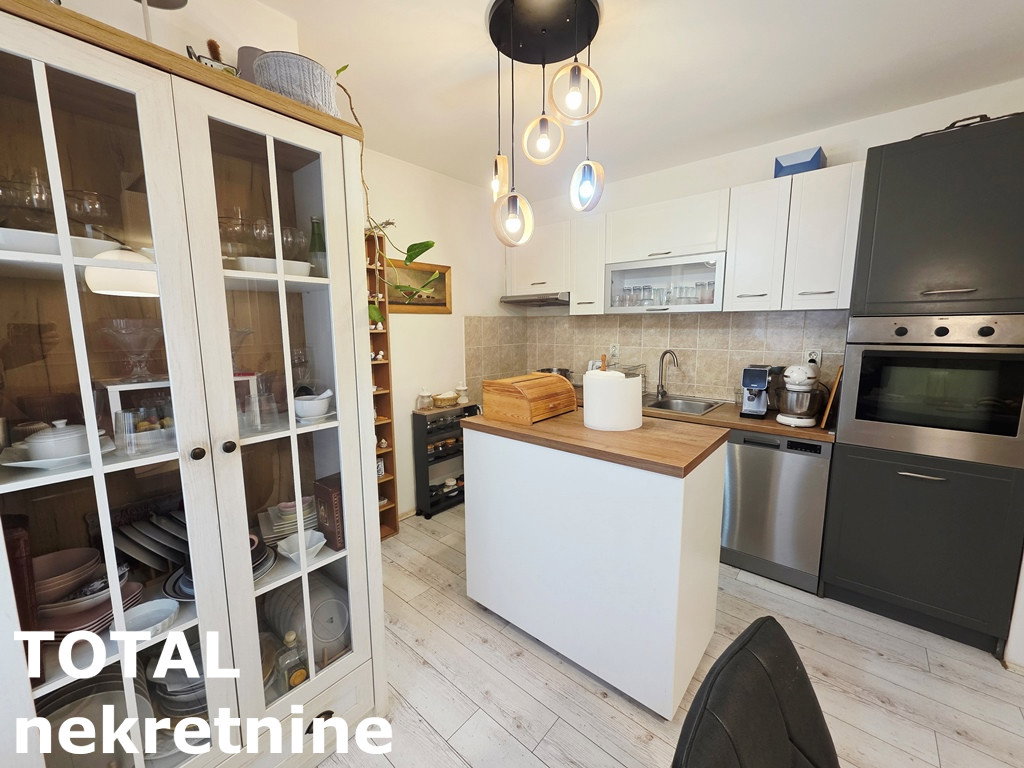 Dvosoban stan na prodaju, Veternik, Novi Sad, 57m², 130.000 €