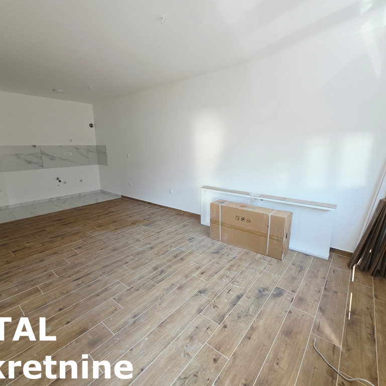 Stan Prodaja Novi Sad  44 m2