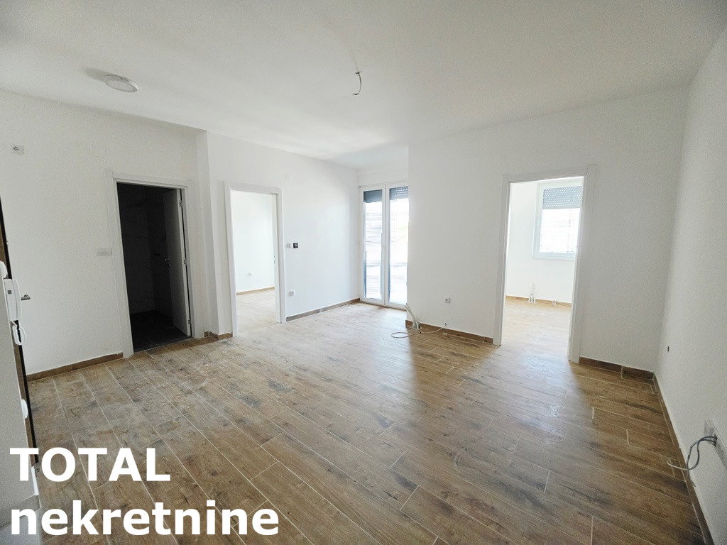Stan Prodaja Novi Sad  50 m2