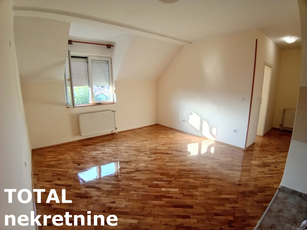 Stan Prodaja Novi Sad  38 m2