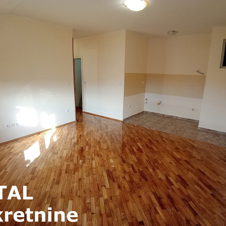 Stan Prodaja Novi Sad  38 m2