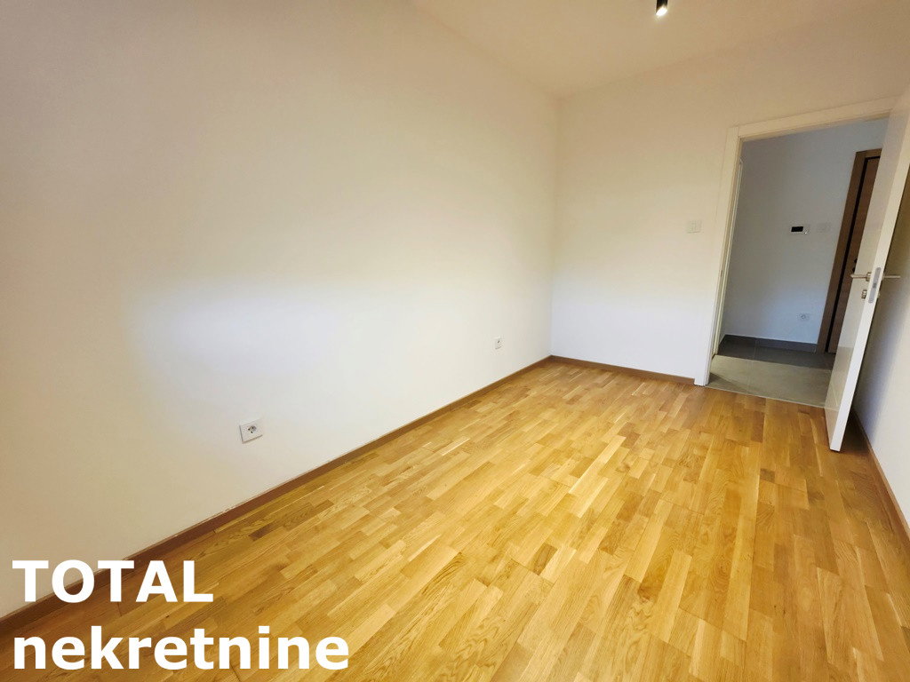 Stan Prodaja Novi Sad  44 m2