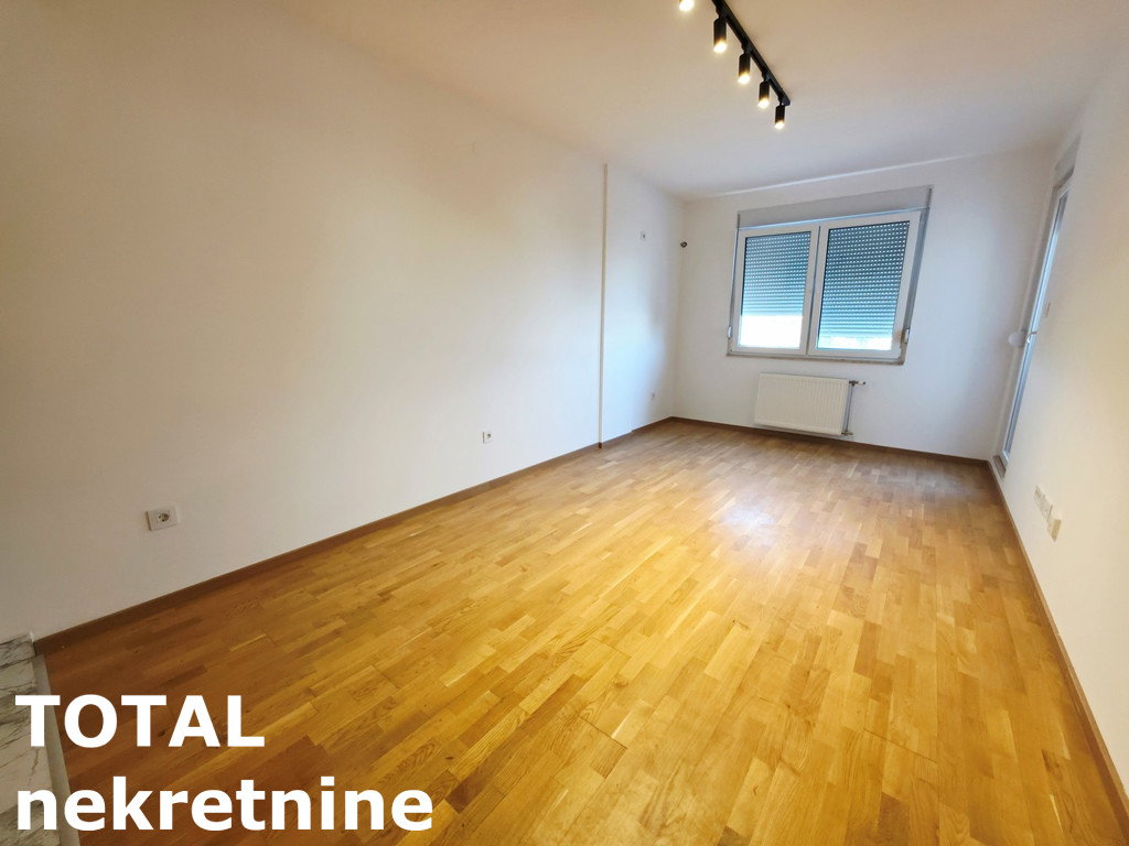 Dvosoban stan na prodaju, Avijacija, Novi Sad, 44m², 118.450 €