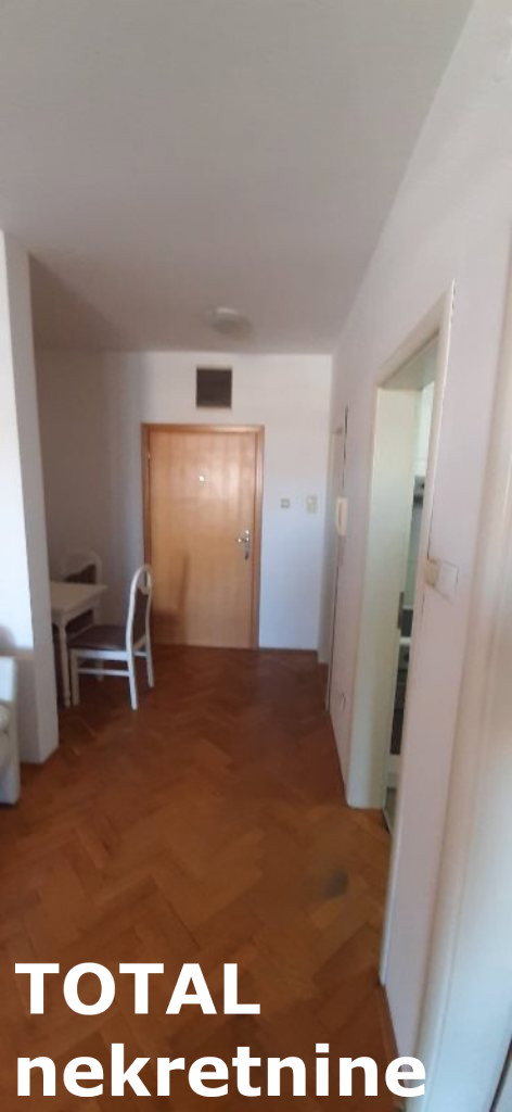 Stan Prodaja Novi Sad  49 m2