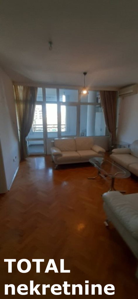 Dvosoban stan na prodaju, Bulevar, Novi Sad, 49m², 145.000 €