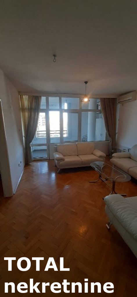 Dvosoban stan na prodaju, Bulevar, Novi Sad, 49m², 145.000 €