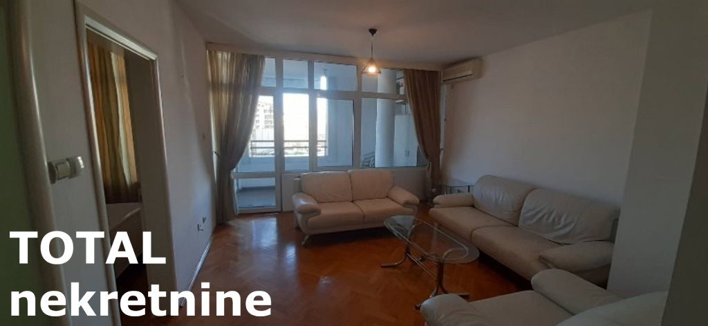Dvosoban stan na prodaju, Bulevar, Novi Sad, 49m², 145.000 €