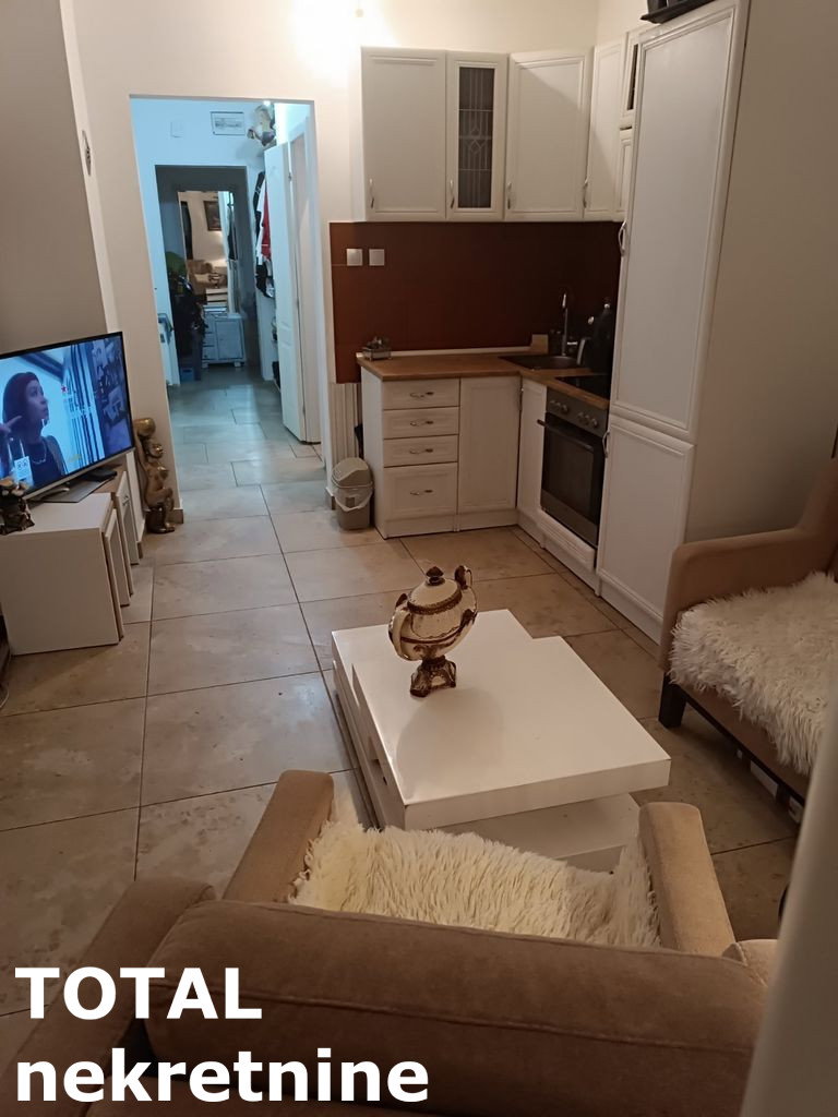 stanovi-2-re-bulevar-1098346-tae8t Dvosoban stan na prodaju, Bulevar, Novi Sad, 52m², 121.500 €
