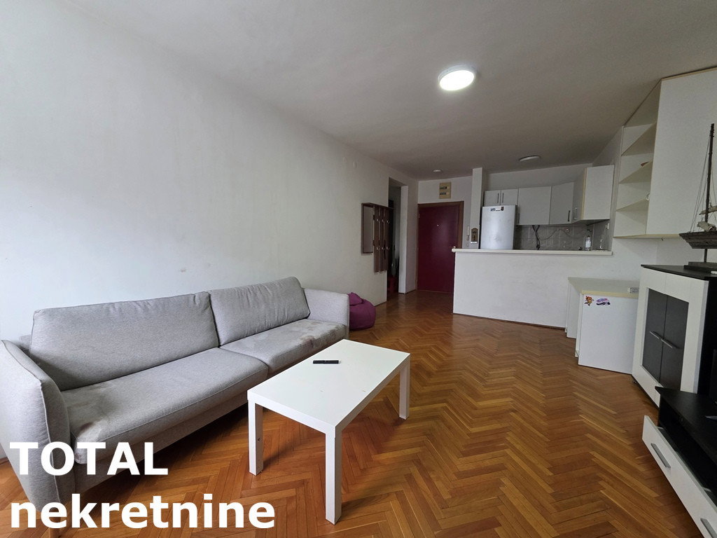 Stan Prodaja Novi Sad  53 m2