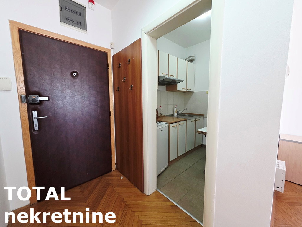 Dvosoban stan na prodaju, Bulevar, Novi Sad, 46m², 143.000 €