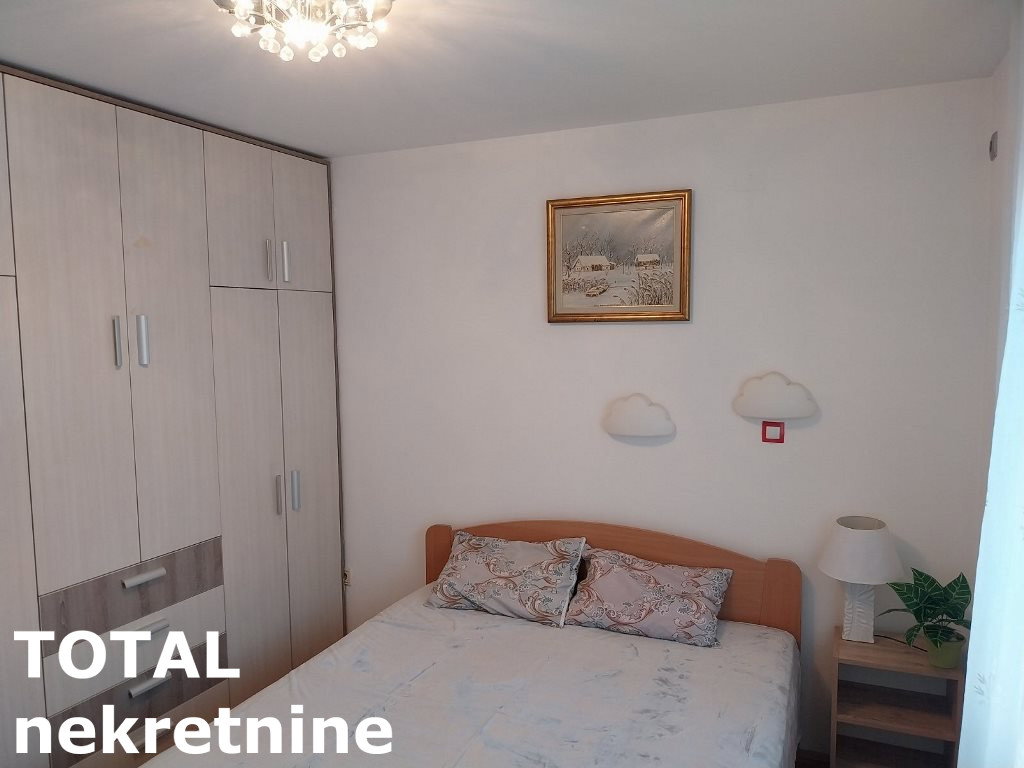 stanovi-2-re-cara-duSana-1065325-pgjtt Dvosoban stan na prodaju, Cara Dušana, Novi Sad, 43m², 142.000 €