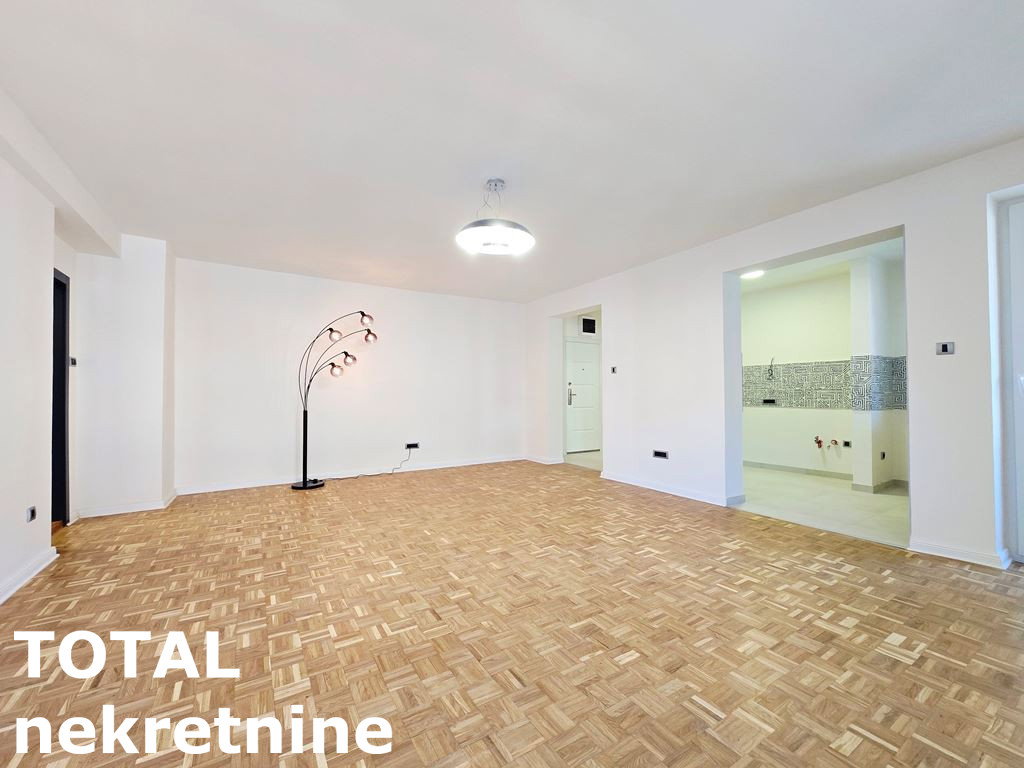 Stan Prodaja Novi Sad Stan Prodaja Novi Sad Cara Dušana 64 m2