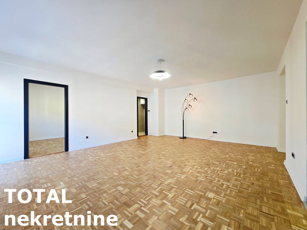Stan Prodaja Novi Sad Stan Prodaja Novi Sad Cara Dušana 64 m2