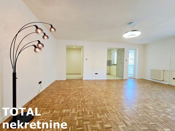 Stan Prodaja Novi Sad Cara Dušana 64 m2