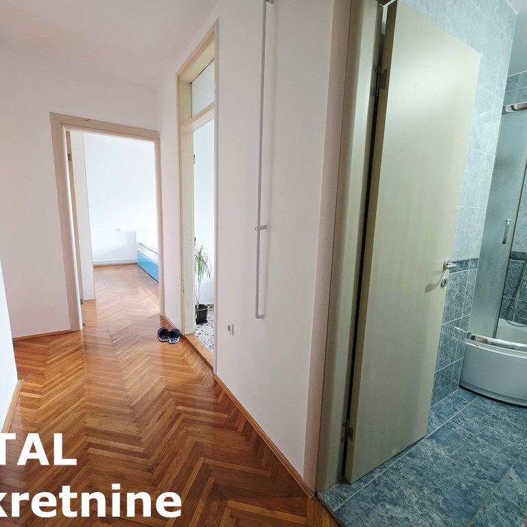 Dvosoban stan na prodaju, Cara Dušana, Novi Sad, 58m², 140.000 €