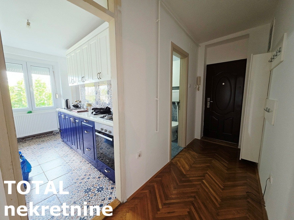 stanovi-2-re-cara-dusana-1102772-lthfk Dvosoban stan na prodaju, Cara Dušana, Novi Sad, 58m², 140.000 €