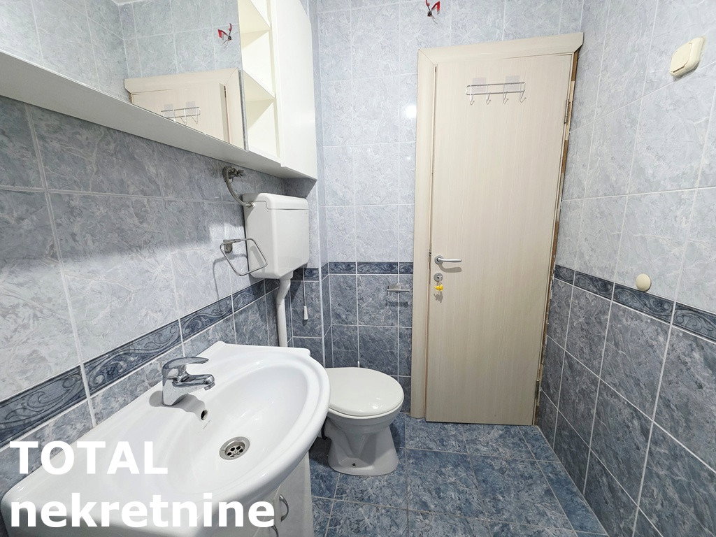 stanovi-2-re-cara-dusana-1102772-wcyaa Dvosoban stan na prodaju, Cara Dušana, Novi Sad, 58m², 140.000 €