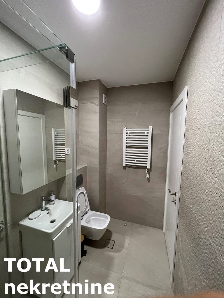 stanovi-2-re-centar-1062401-eeuws Stan Prodaja Novi Sad 48 m2