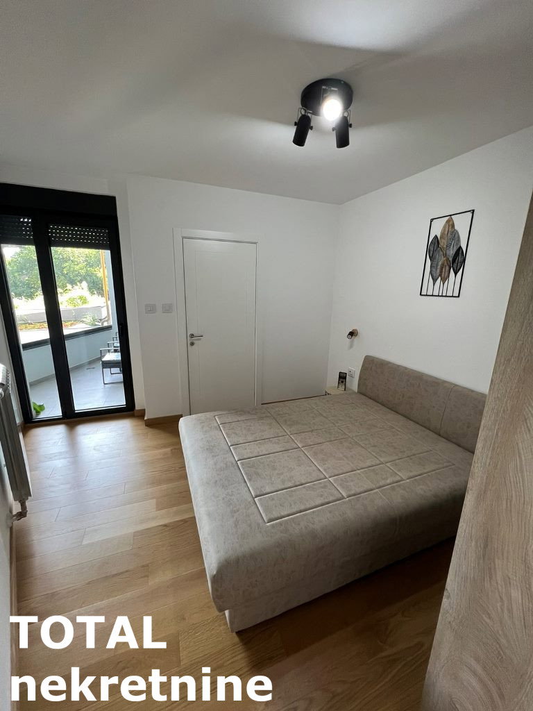 stanovi-2-re-centar-1062401-kxs83 Dvosoban stan na prodaju, Centar, Novi Sad, 48m², 180.000 €
