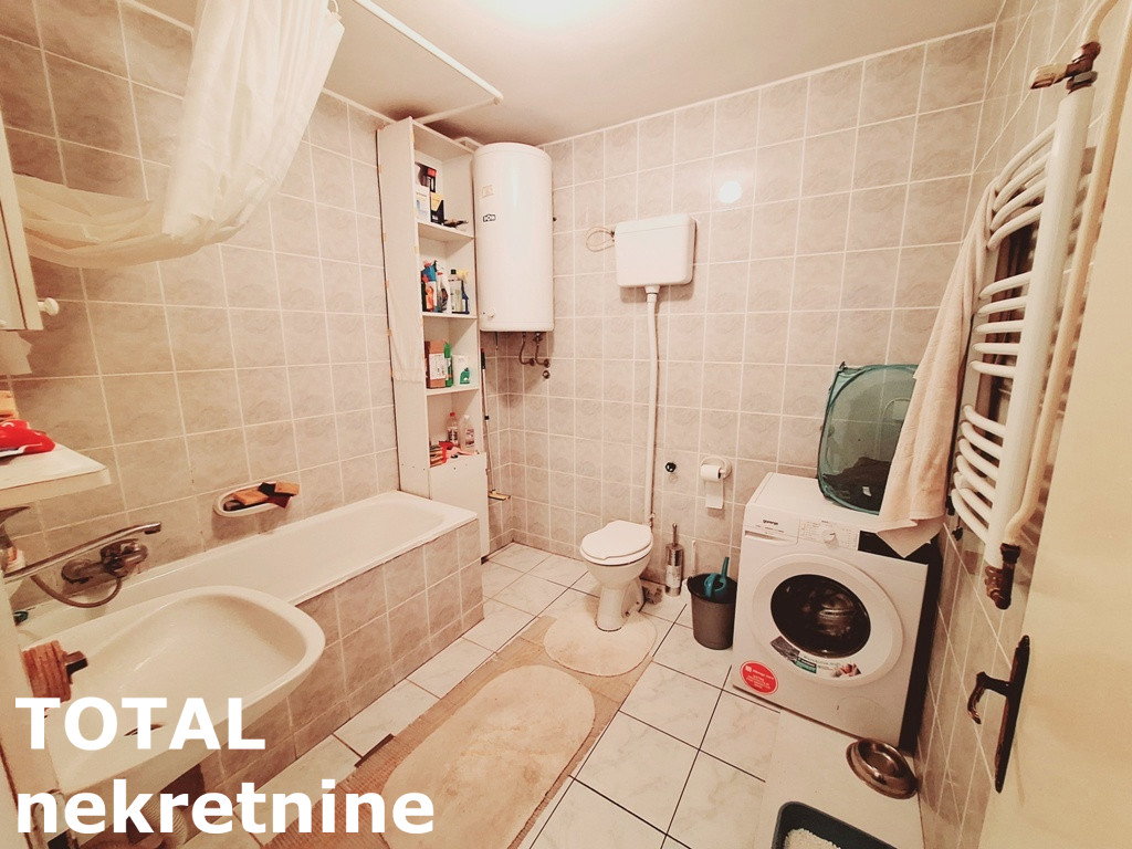 stanovi-2-re-centar-1062553-h2p1e Trosoban stan na prodaju, Centar, Novi Sad, 83m², 290.000 €