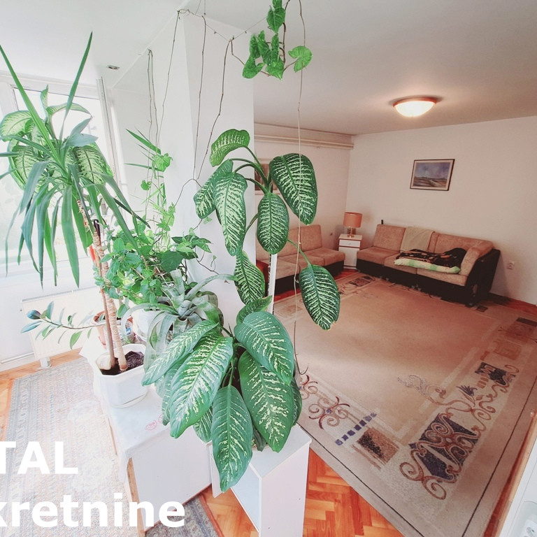 Trosoban stan na prodaju, Centar, Novi Sad, 83m², 290.000 €