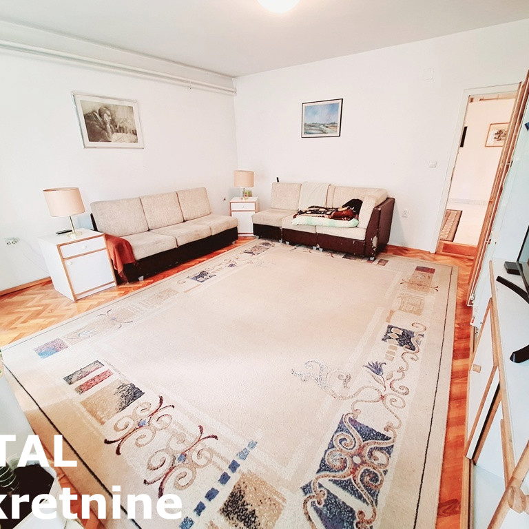Trosoban stan na prodaju, Centar, Novi Sad, 83m², 290.000 €