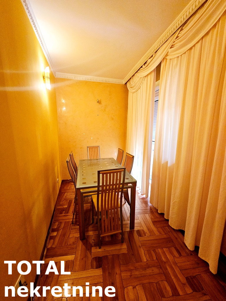 Stan Prodaja Novi Sad  64 m2