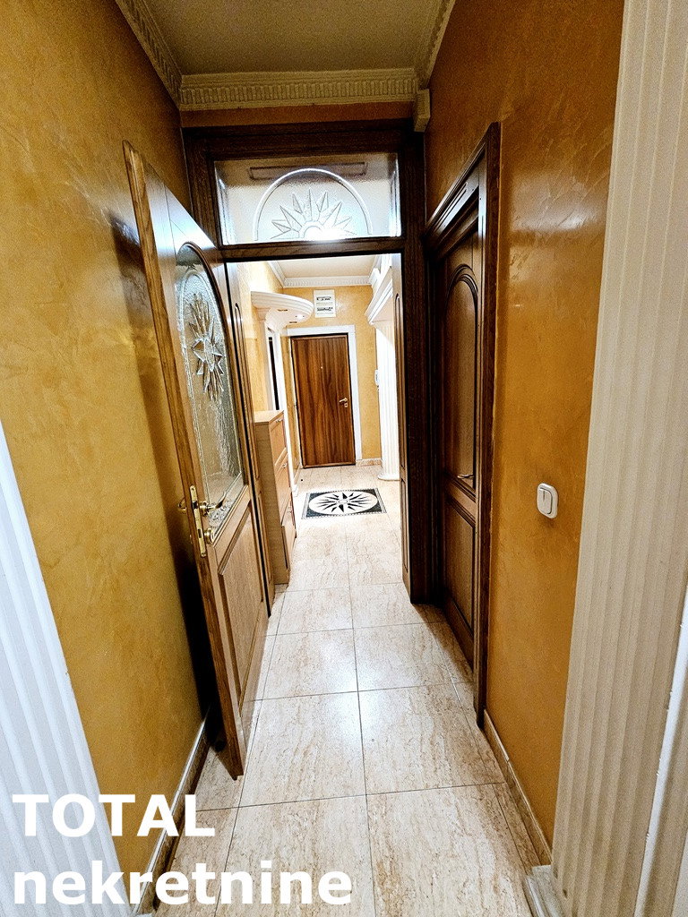 Stan Prodaja Novi Sad  64 m2