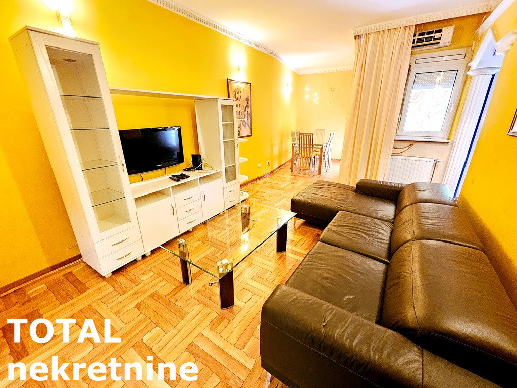 Stan Prodaja Novi Sad  64 m2