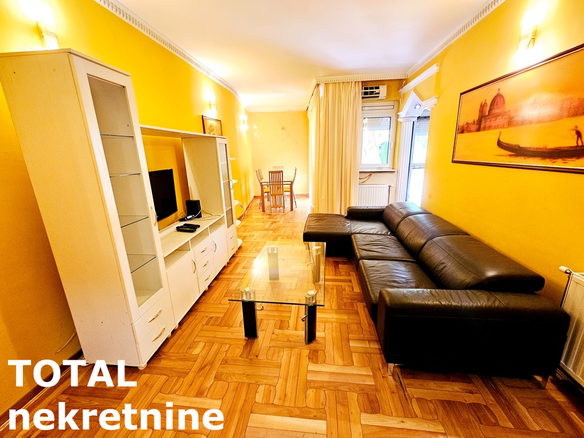 Stan Prodaja Novi Sad  64 m2