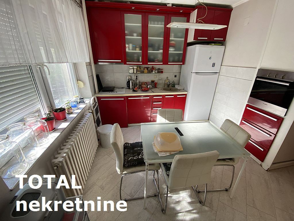 Stan Prodaja Novi Sad  60 m2